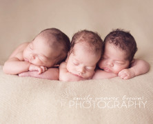 Triplets! {Seattle Multiples Photographer}